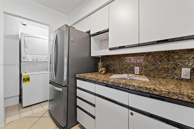 1443 Hollywood Blvd 0, Hollywood, FL 33020