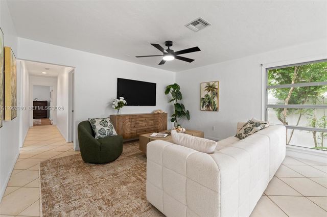 1443 Hollywood Blvd 0, Hollywood, FL 33020