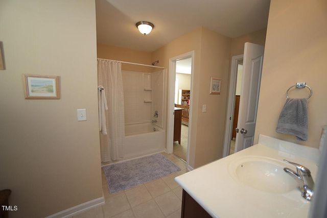 6123 Blakeman Lane, Raleigh, NC 27617