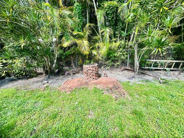 3712 Anderson Rd 3, Coral Gables, FL 33134