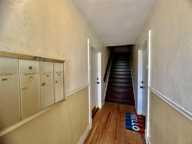 3712 Anderson Rd 3, Coral Gables, FL 33134