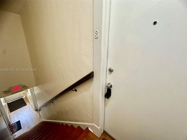 3712 Anderson Rd 3, Coral Gables, FL 33134