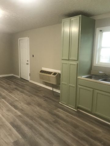 111 Creamery St, Mcminnville, TN 37110