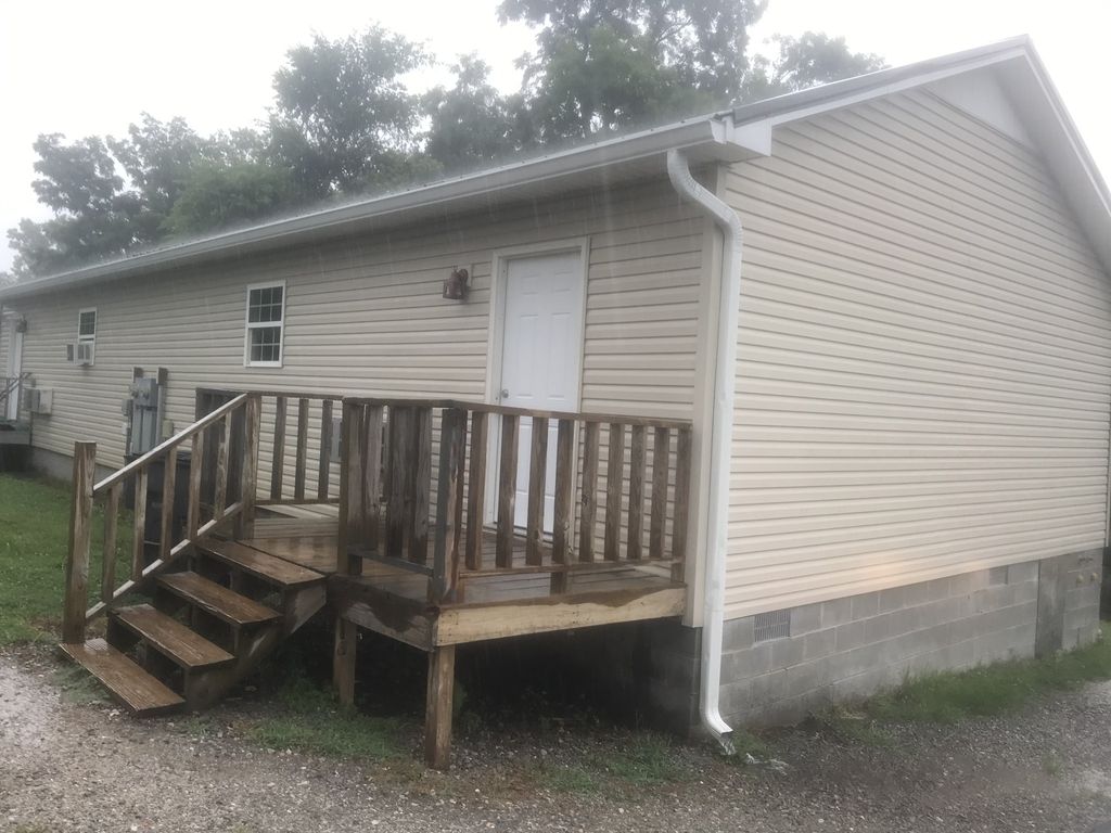 111 Creamery St, Mcminnville, TN 37110