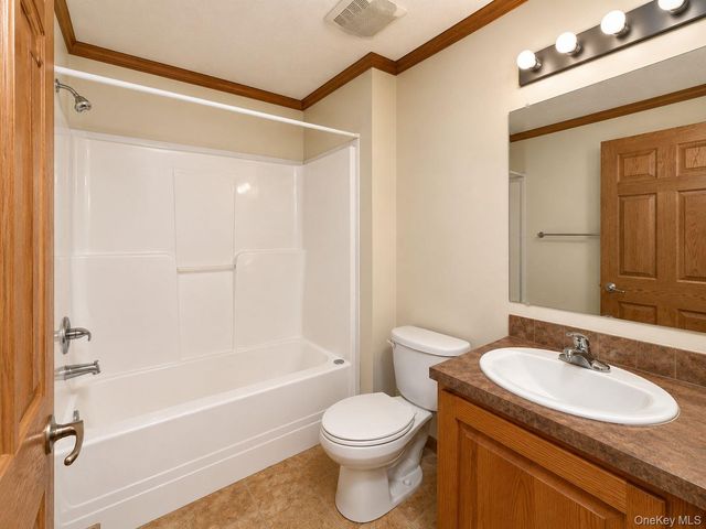 18 forsythia Drive, Monticello, NY 12701