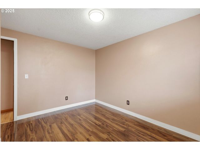 3608 Se 66TH Ave, Portland, OR 97206