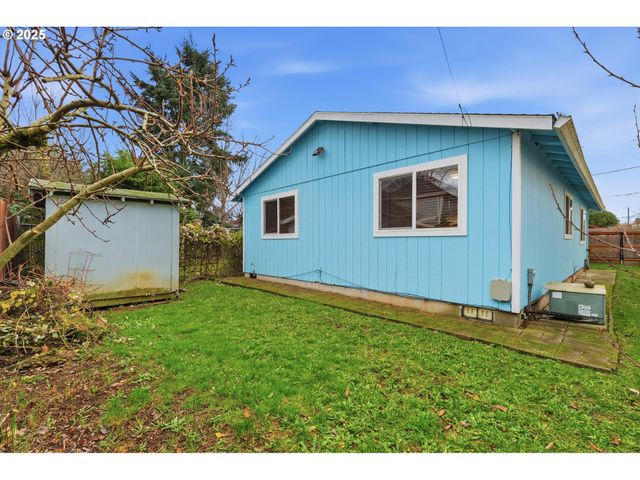 3608 Se 66TH Ave, Portland, OR 97206