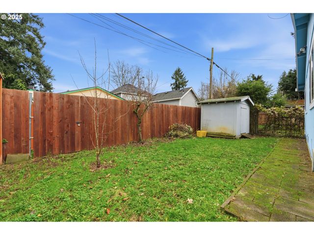 3608 Se 66TH Ave, Portland, OR 97206