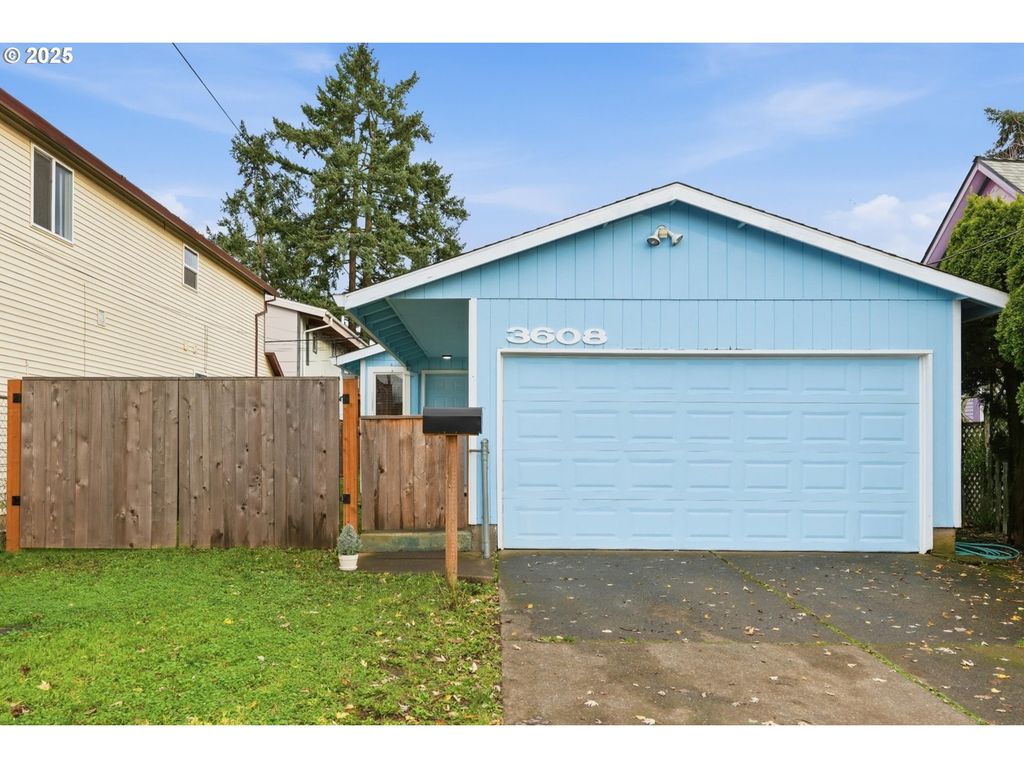 3608 Se 66TH Ave, Portland, OR 97206