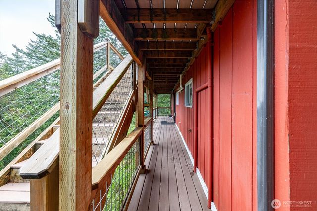 1136 Island Drive, Lummi Island, WA 98262