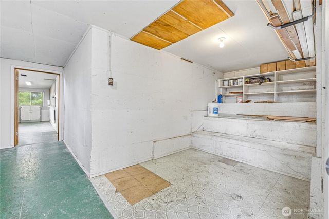 1136 Island Drive, Lummi Island, WA 98262