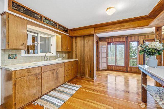 1136 Island Drive, Lummi Island, WA 98262
