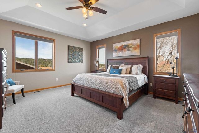 2920 SOURDOUGH RD, Rapid City, SD 57702