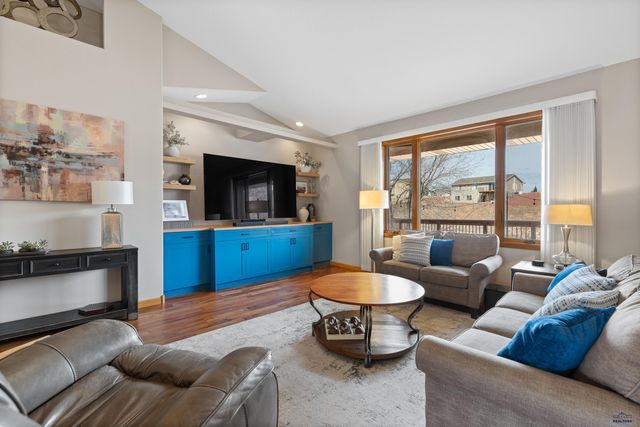 2920 SOURDOUGH RD, Rapid City, SD 57702