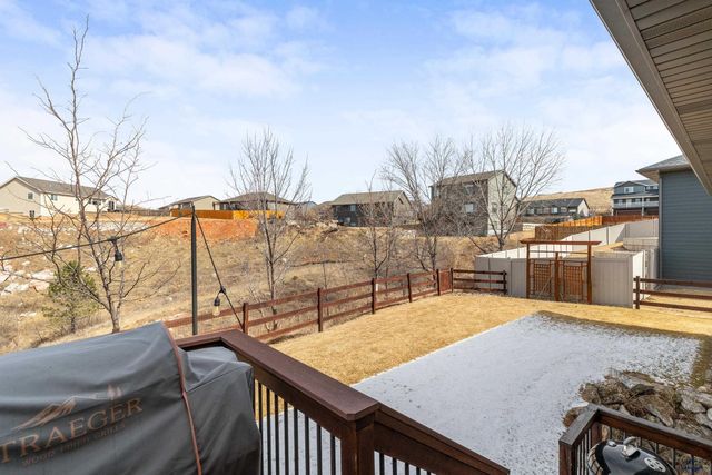 2920 SOURDOUGH RD, Rapid City, SD 57702