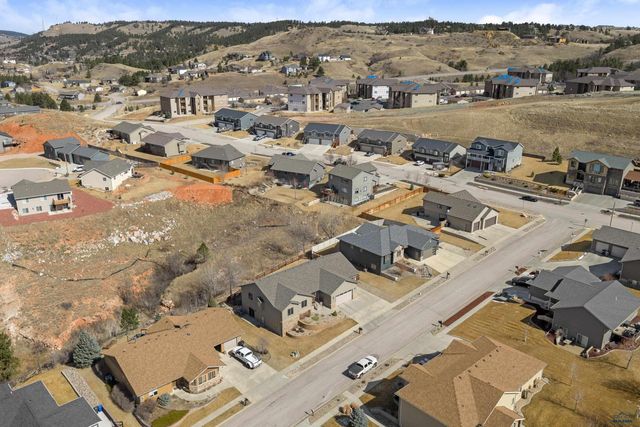 2920 SOURDOUGH RD, Rapid City, SD 57702