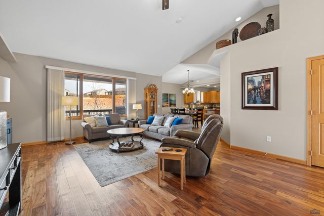 2920 SOURDOUGH RD, Rapid City, SD 57702