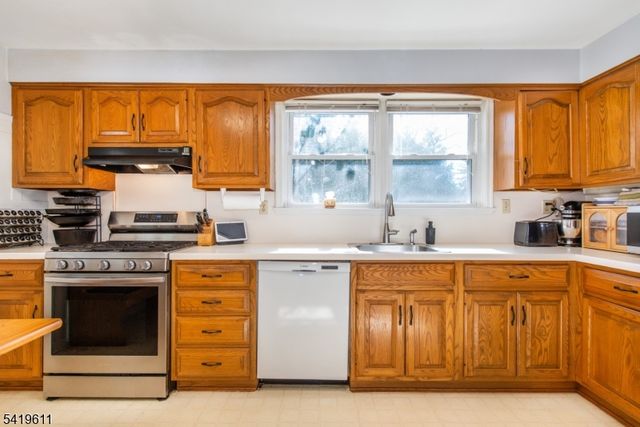 410 Monroe St, Boonton Town, NJ 07005