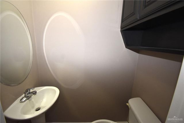 704 N Drennan Street, Edinburg, TX 78541