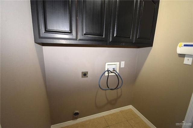 704 N Drennan Street, Edinburg, TX 78541