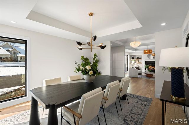 1534 Woodgate Drive, Frontenac, MO 63131