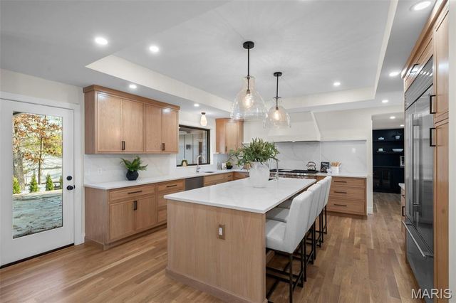 1534 Woodgate Drive, Frontenac, MO 63131