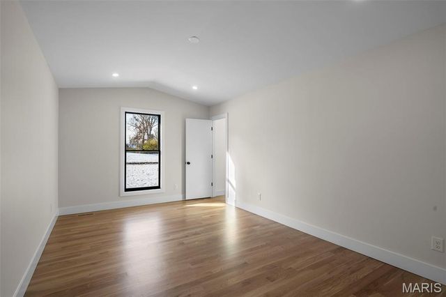 1534 Woodgate Drive, Frontenac, MO 63131