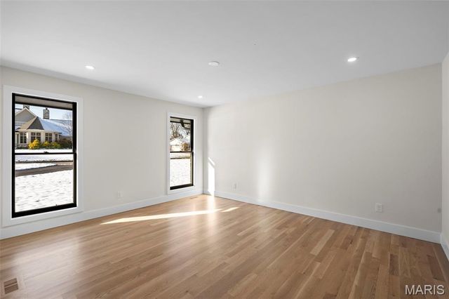 1534 Woodgate Drive, Frontenac, MO 63131