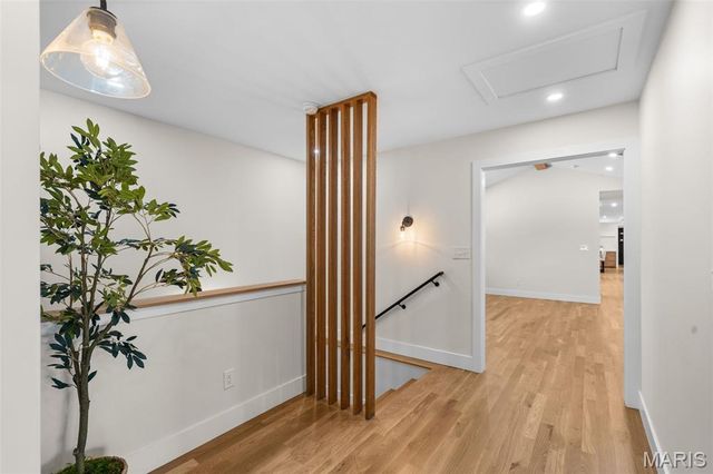 1534 Woodgate Drive, Frontenac, MO 63131