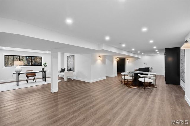 1534 Woodgate Drive, Frontenac, MO 63131