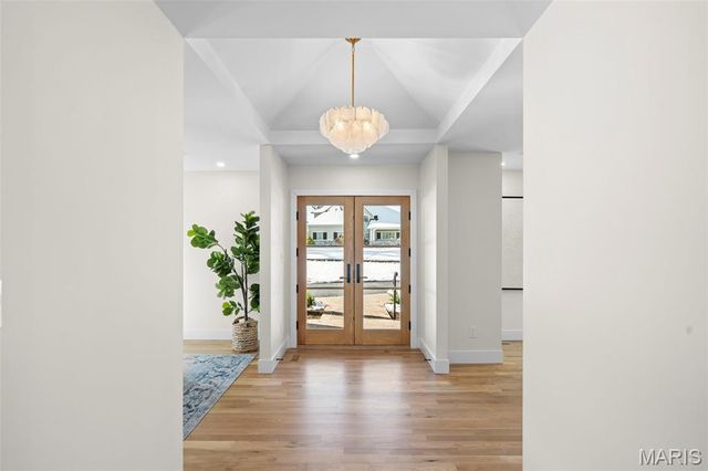 1534 Woodgate Drive, Frontenac, MO 63131