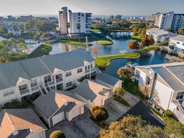 11620 SHIPWATCH DRIVE 1423, Largo, FL 33774