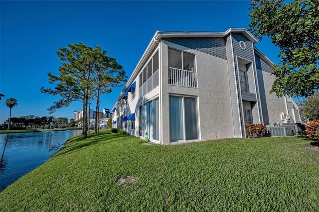 11620 SHIPWATCH DRIVE 1423, Largo, FL 33774