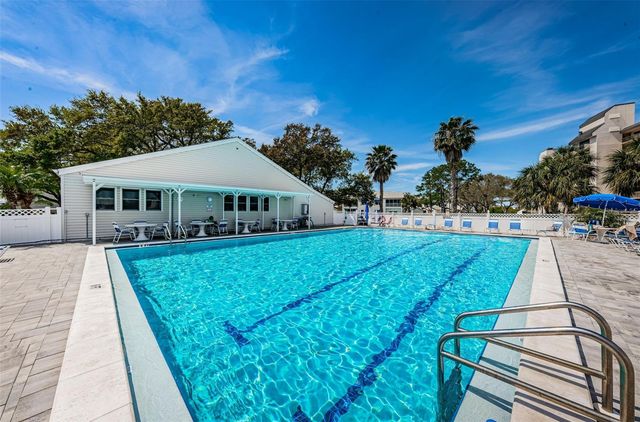 11620 SHIPWATCH DRIVE 1423, Largo, FL 33774