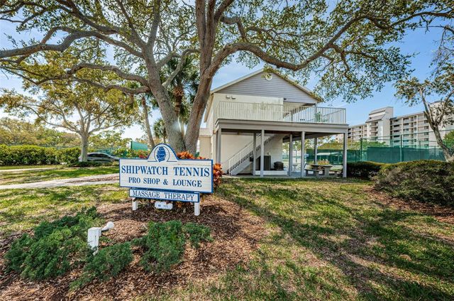 11620 SHIPWATCH DRIVE 1423, Largo, FL 33774