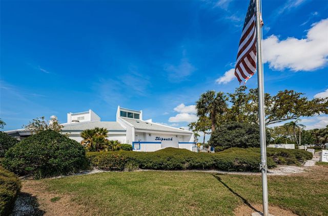 11620 SHIPWATCH DRIVE 1423, Largo, FL 33774