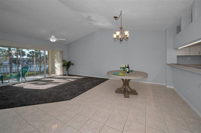 11620 SHIPWATCH DRIVE 1423, Largo, FL 33774