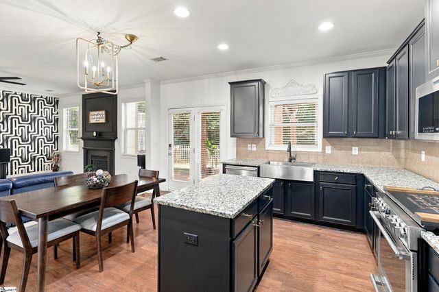 118 Hazeldeen Place, Simpsonville, SC 29680