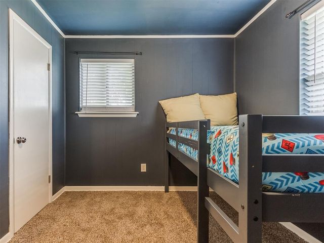 901 NW 1st Street, Moore, OK 73160