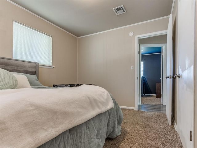 901 NW 1st Street, Moore, OK 73160
