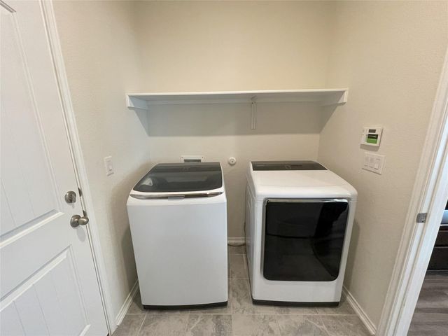 541 Ayinger LN, Austin, TX 78728