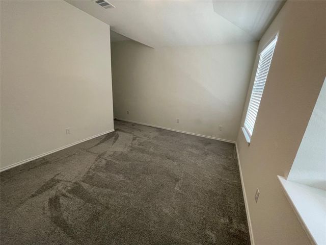 541 Ayinger LN, Austin, TX 78728