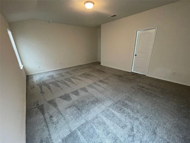 541 Ayinger LN, Austin, TX 78728