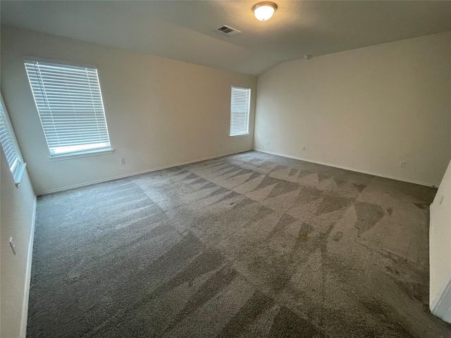 541 Ayinger LN, Austin, TX 78728