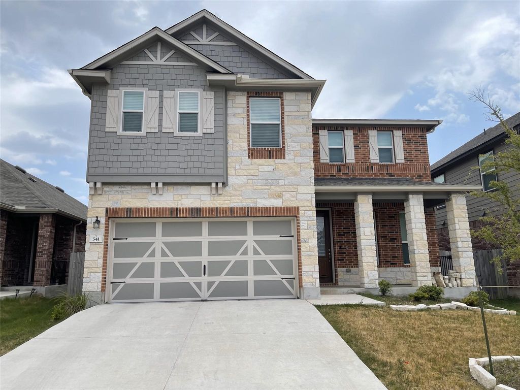 541 Ayinger LN, Austin, TX 78728