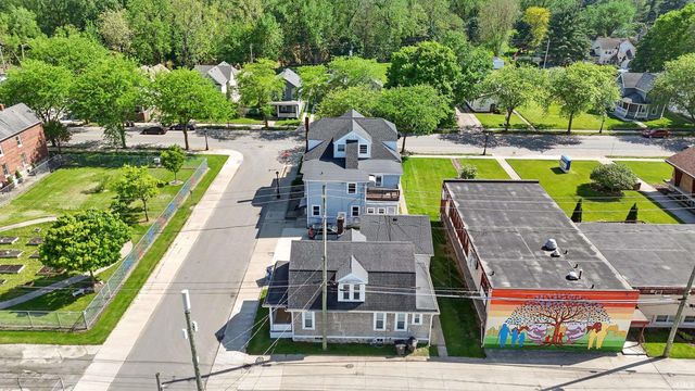 615 Fry Street, Fort Wayne, IN 46808