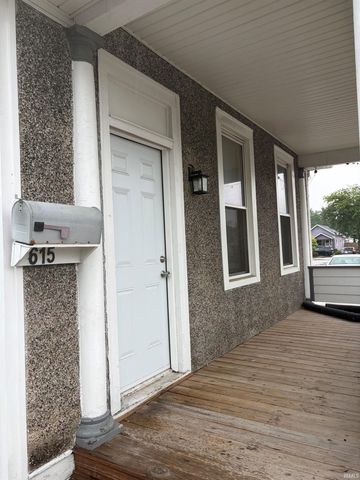 615 Fry Street, Fort Wayne, IN 46808