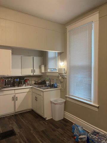 615 Fry Street, Fort Wayne, IN 46808