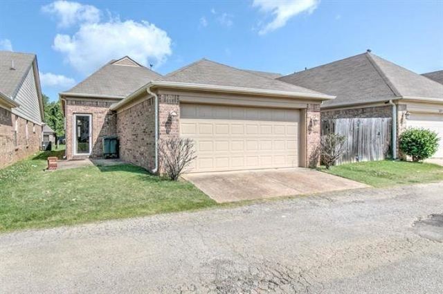 5655 FALLING BARK DR, Memphis, TN 38134