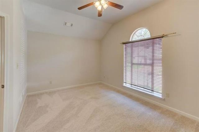 5655 FALLING BARK DR, Memphis, TN 38134